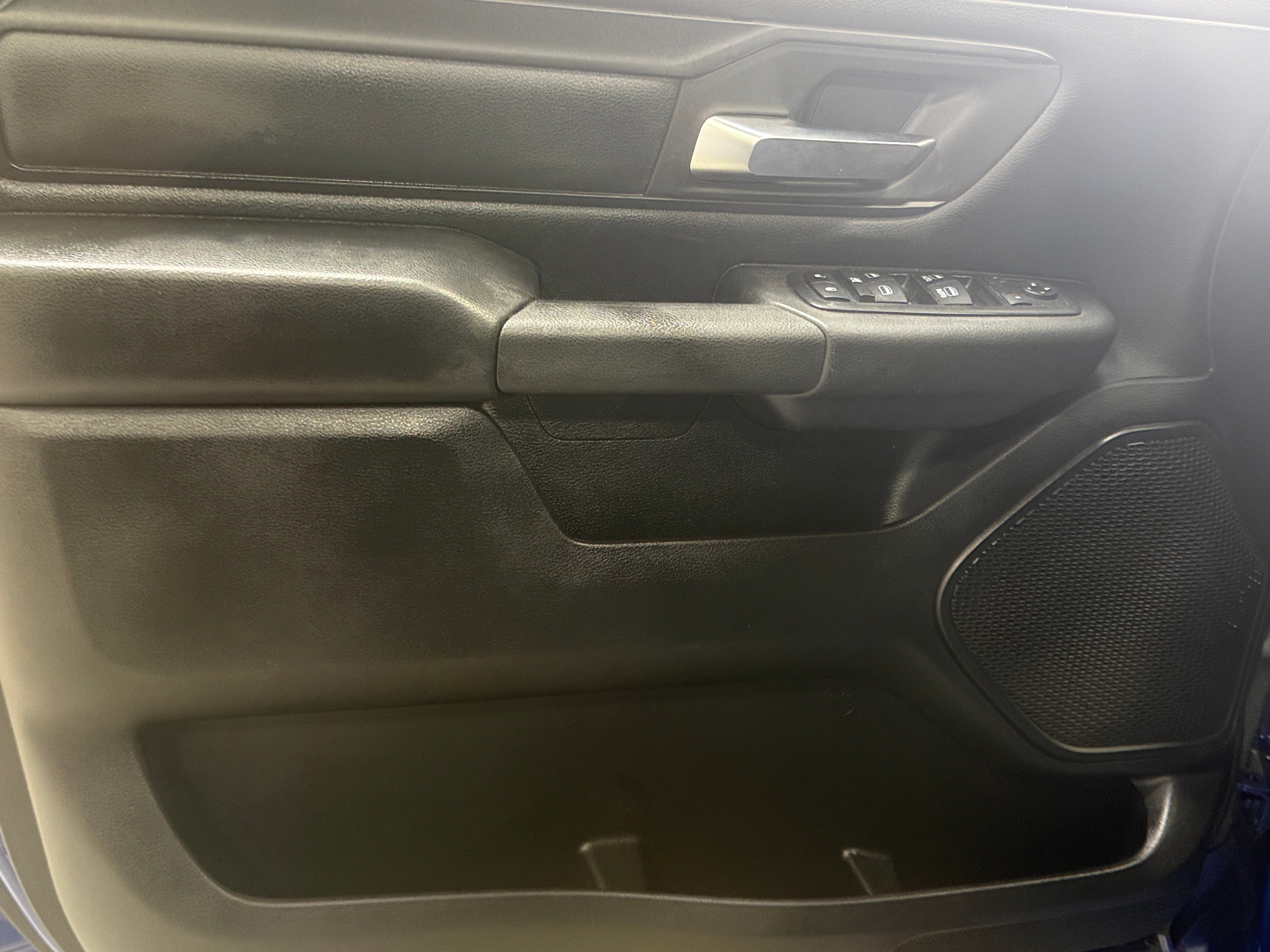 ram ram 1500 pickup 2019 1C6RRECT0KN604449 image ram ram 1500 pickup 2019 1C6RRECT0KN604449 image